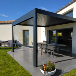 Store vertical Toile Cristal pour pergola bioclimatique Lounge