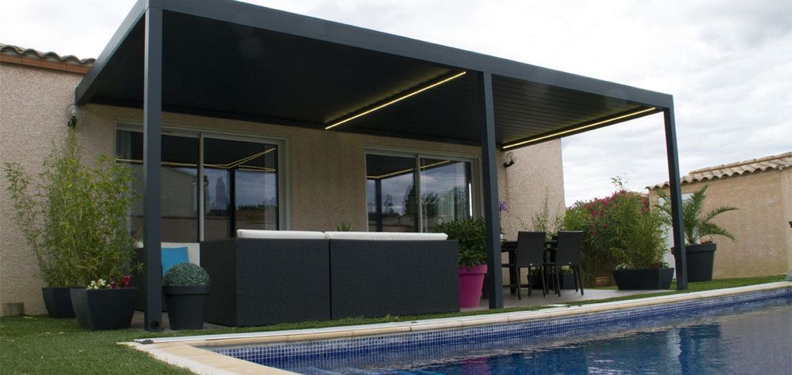 Pergola les pieds dans l'eau