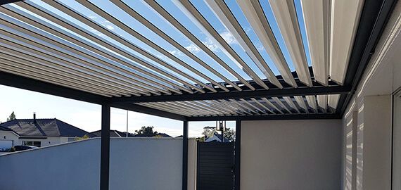Pergola Lounge lames orientables 2